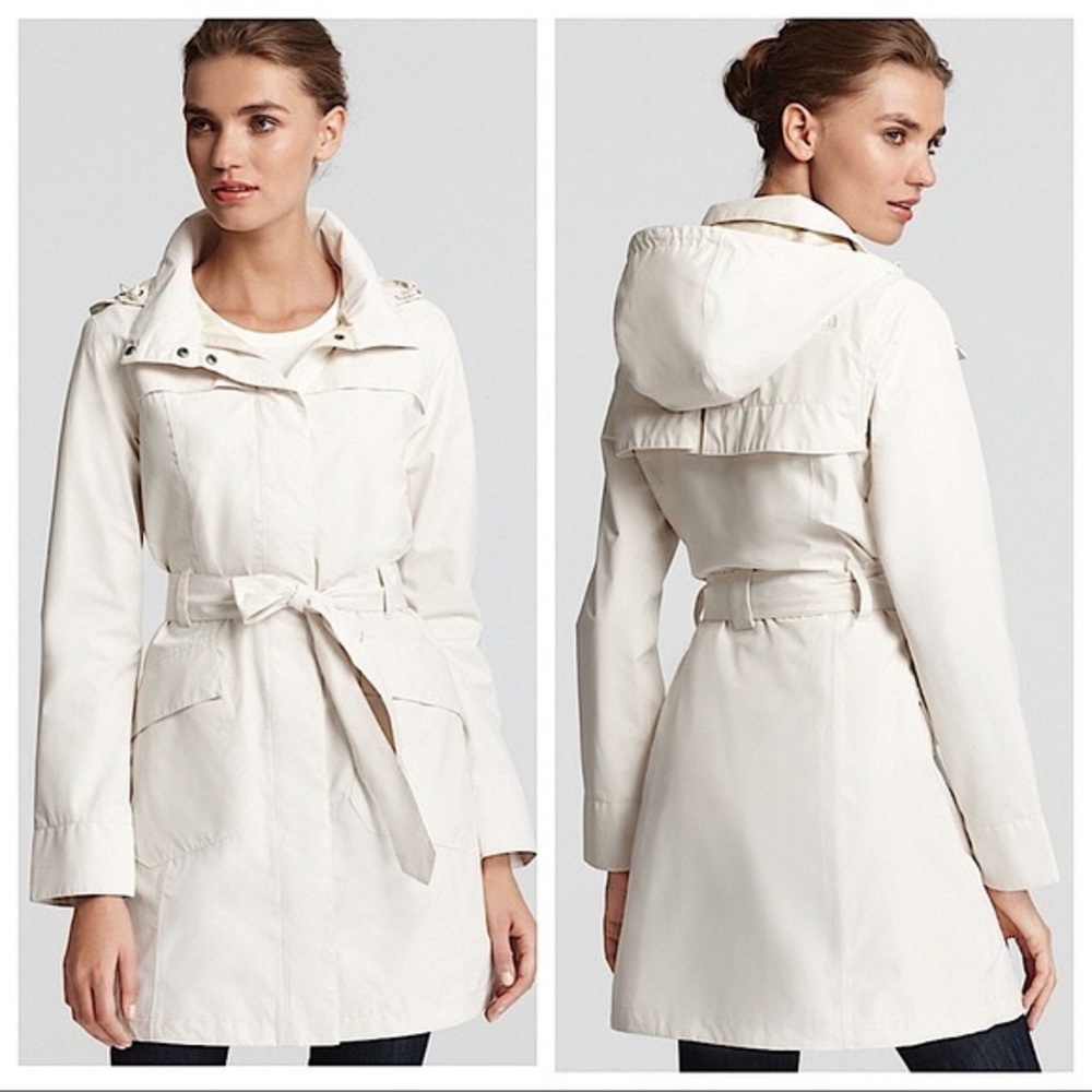 The North Face | Stella Grace | White Rainjacket | Size XS